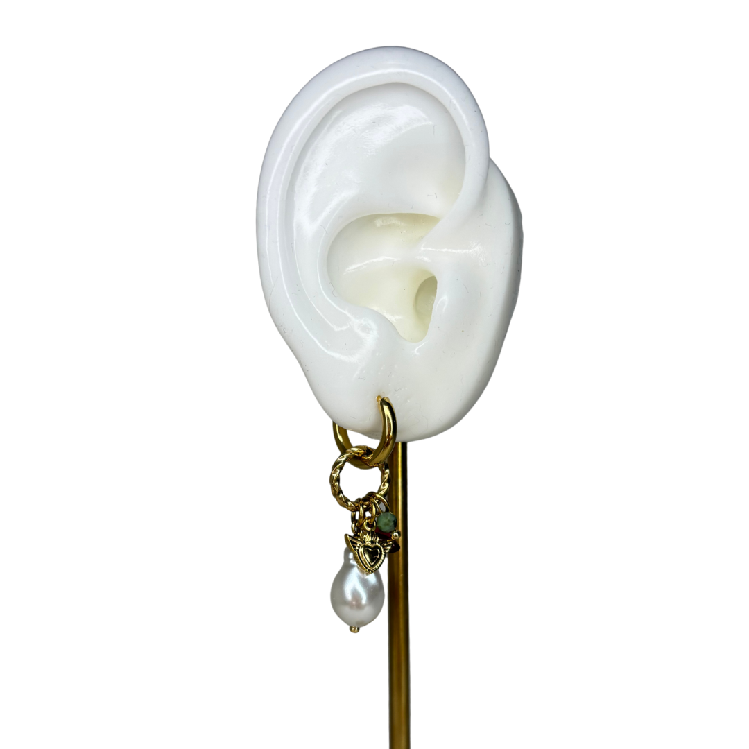 Velour pearl earrings