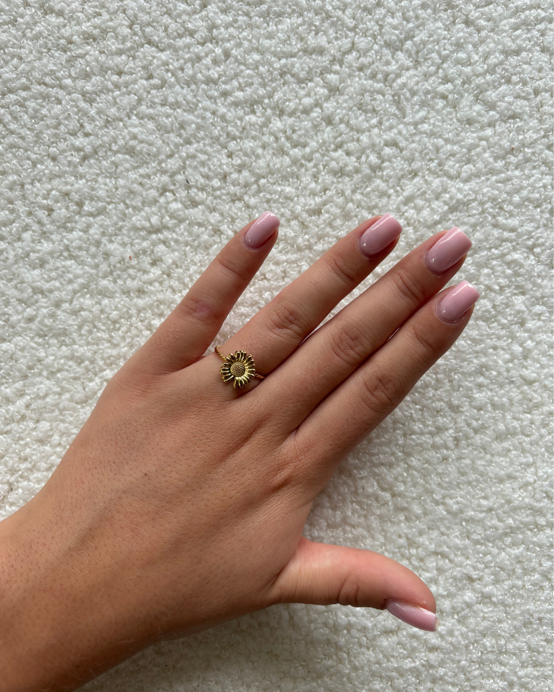 Little bloom ring