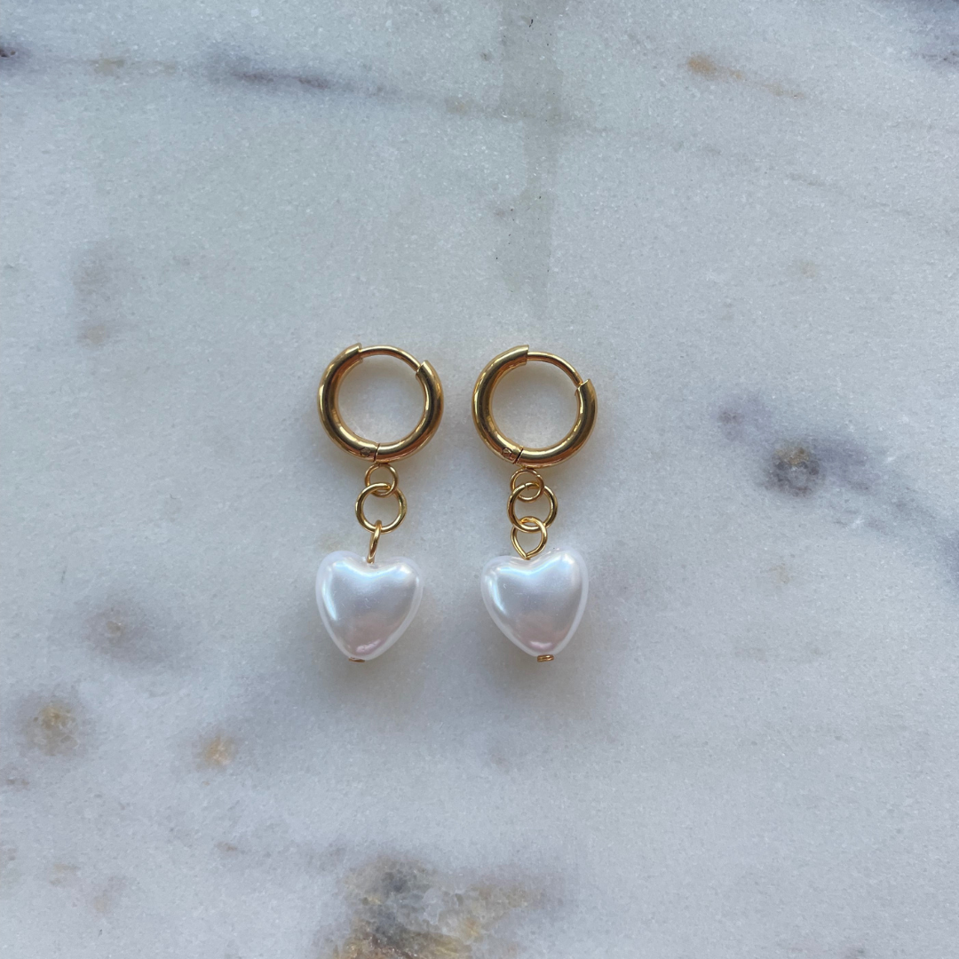Pearl heart earrings