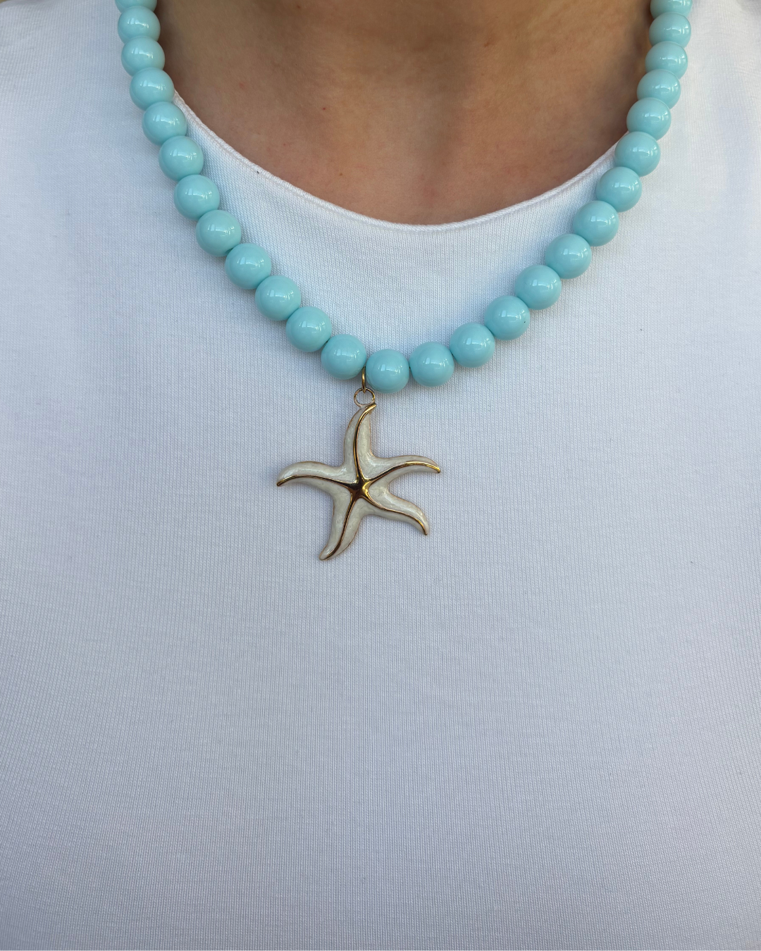 Azure necklace