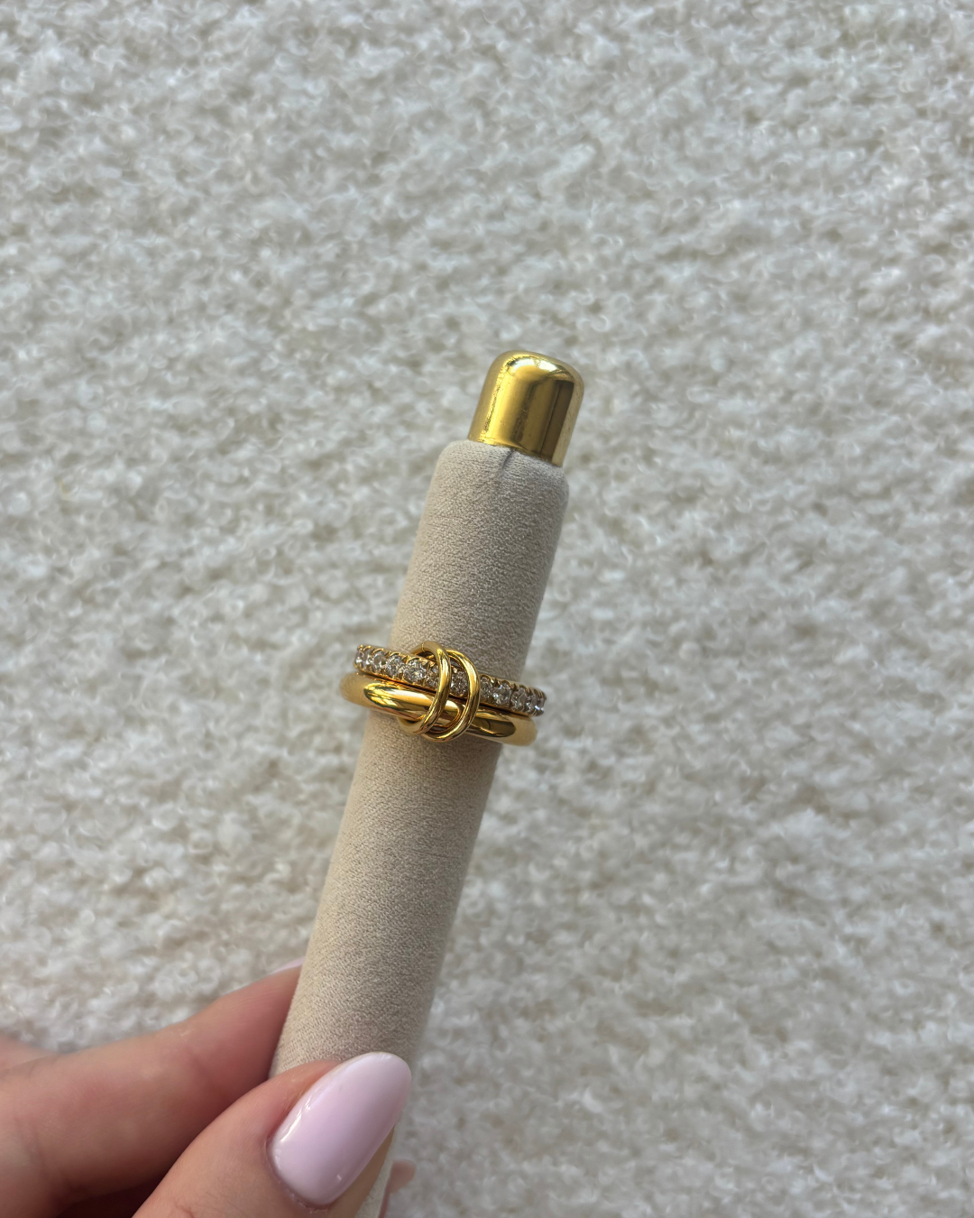 Zola ring