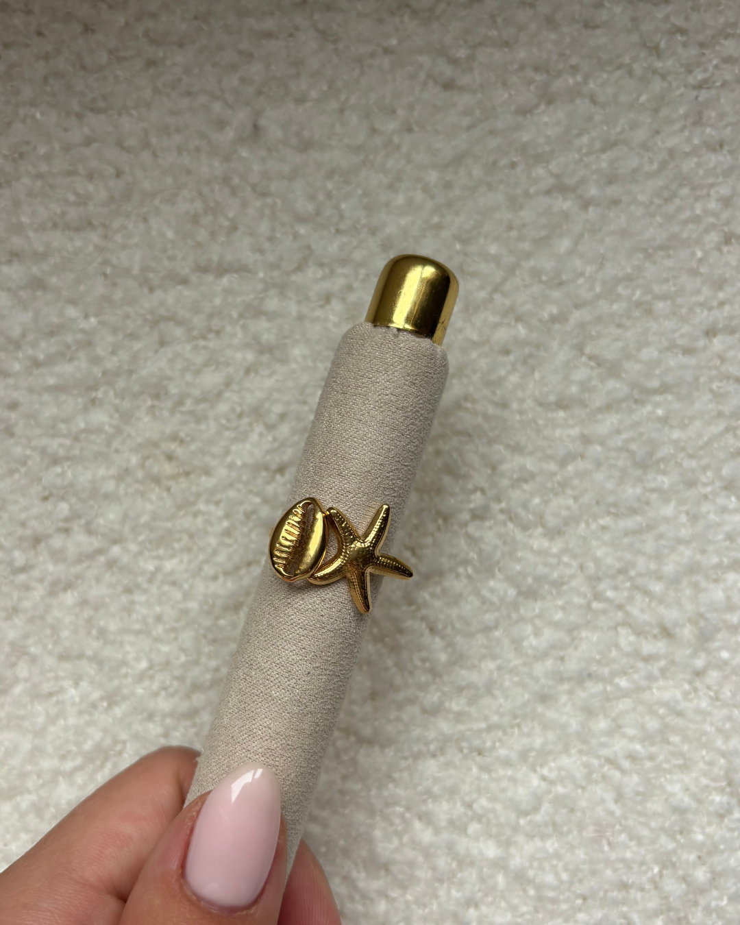 Aloha ring