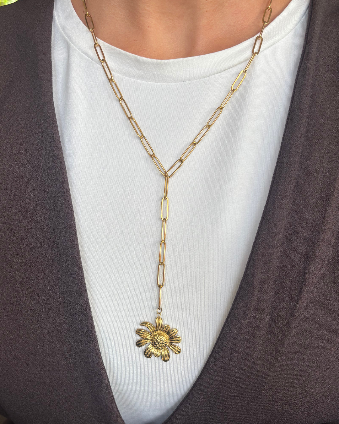 Fleur necklace