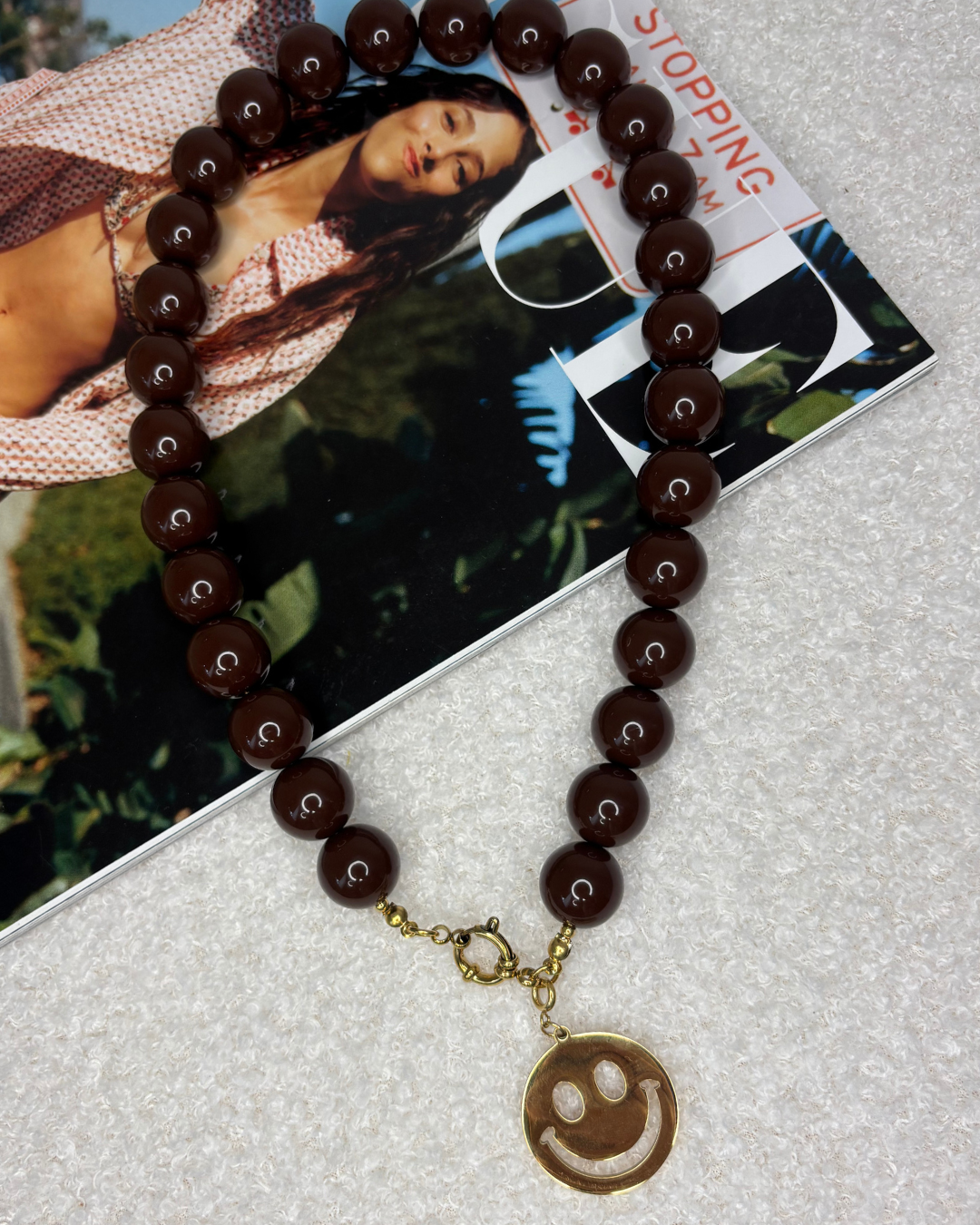 Happy choco necklace