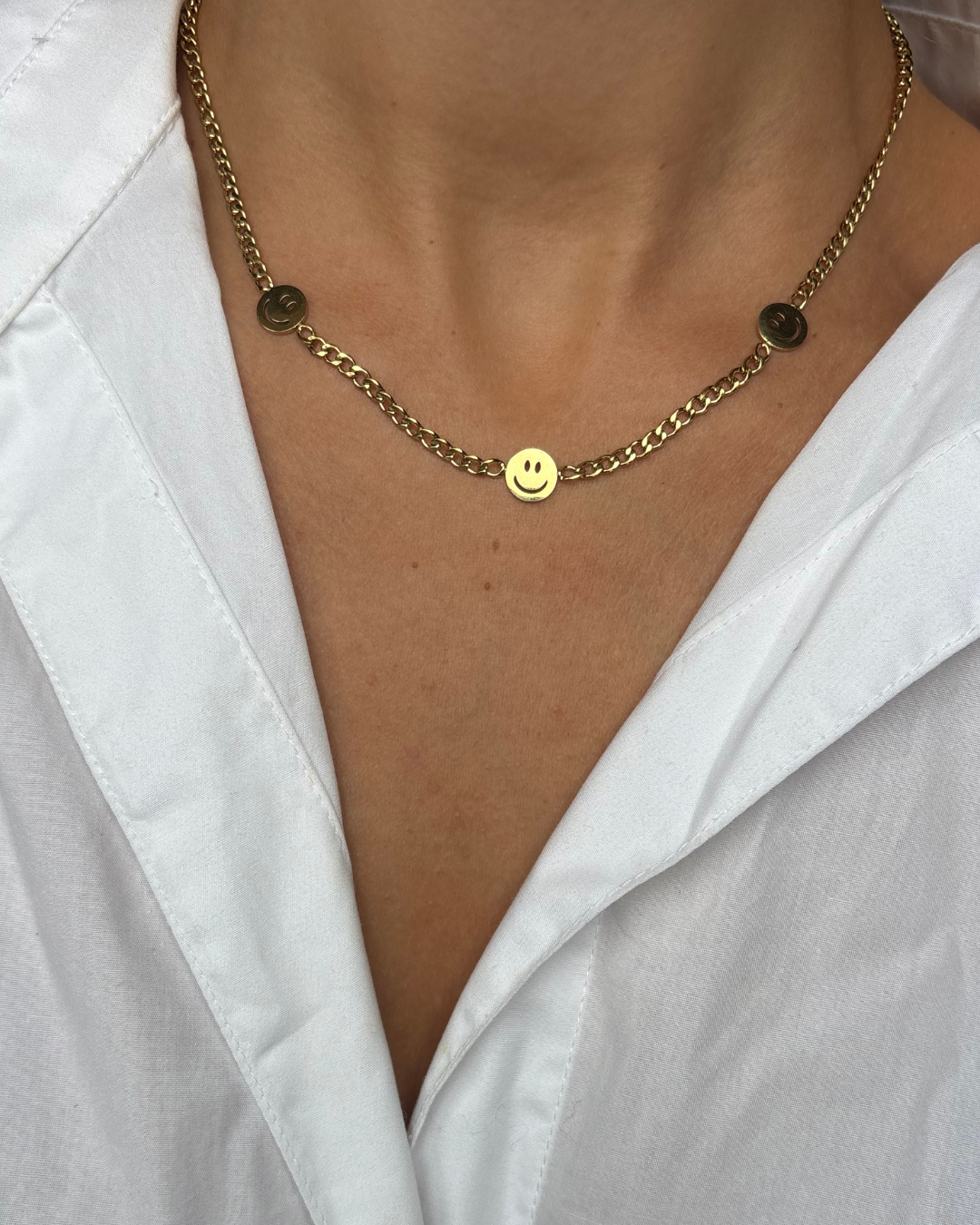 Happy necklace