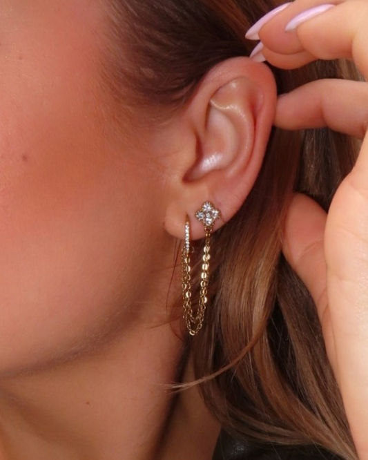 Clover earring (one piece)
