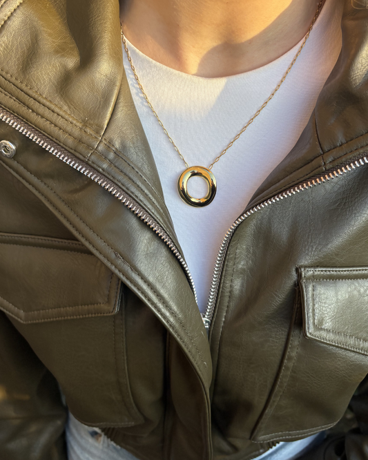 Oval necklace